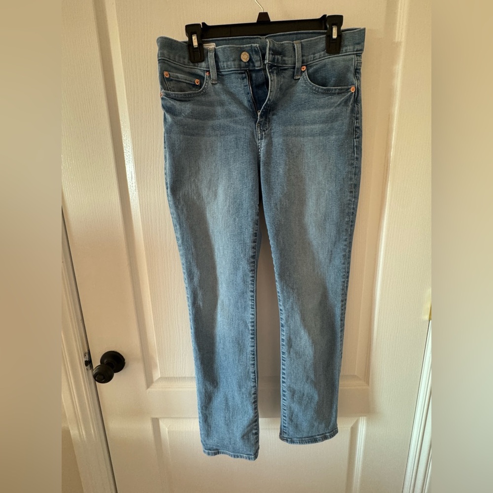 Gap classic straight mid rise jeans